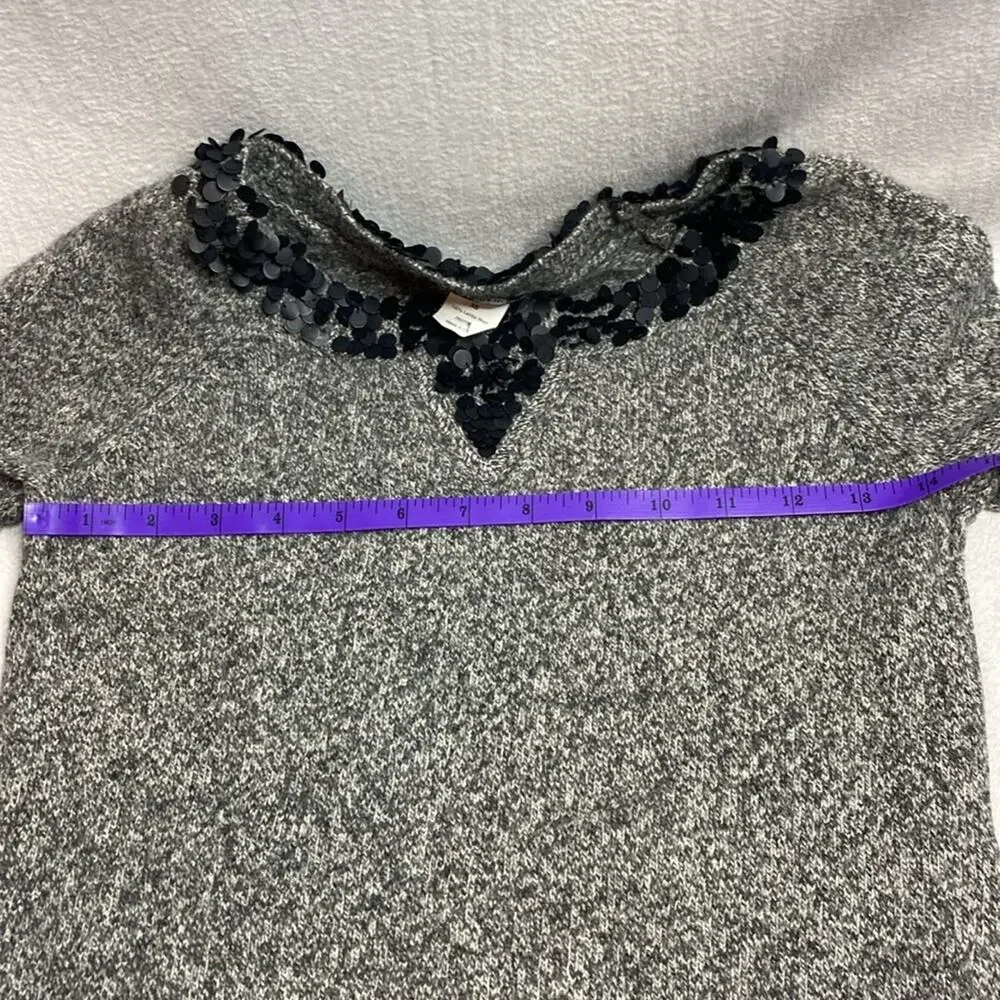 J. Crew  100% Lambs Wool gray sweater with black detailed neck line size xs